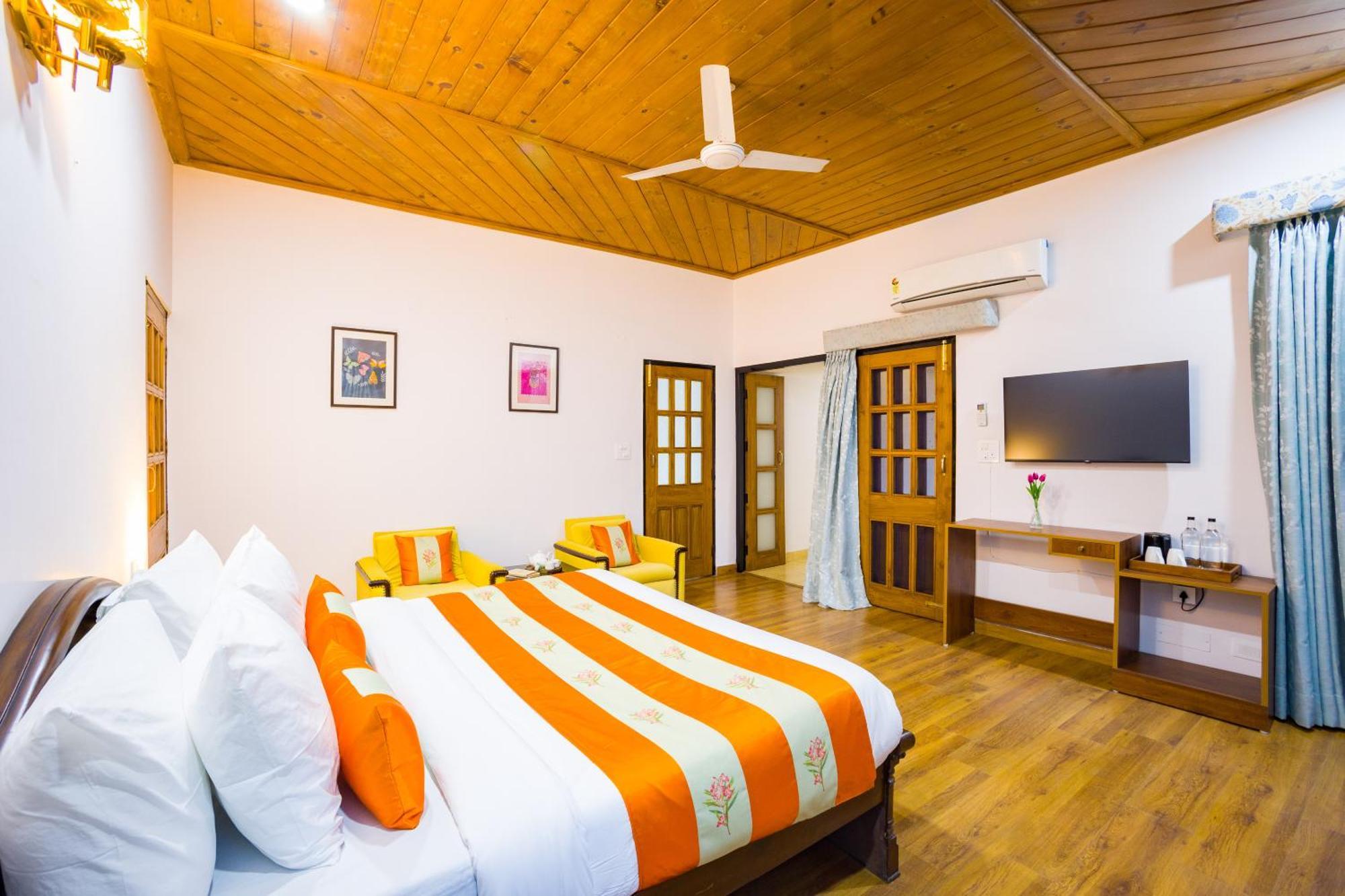 Alaya Stays Mehar Villa - 3 Bhk With Garden & Scenic Views Kasauli Kültér fotó