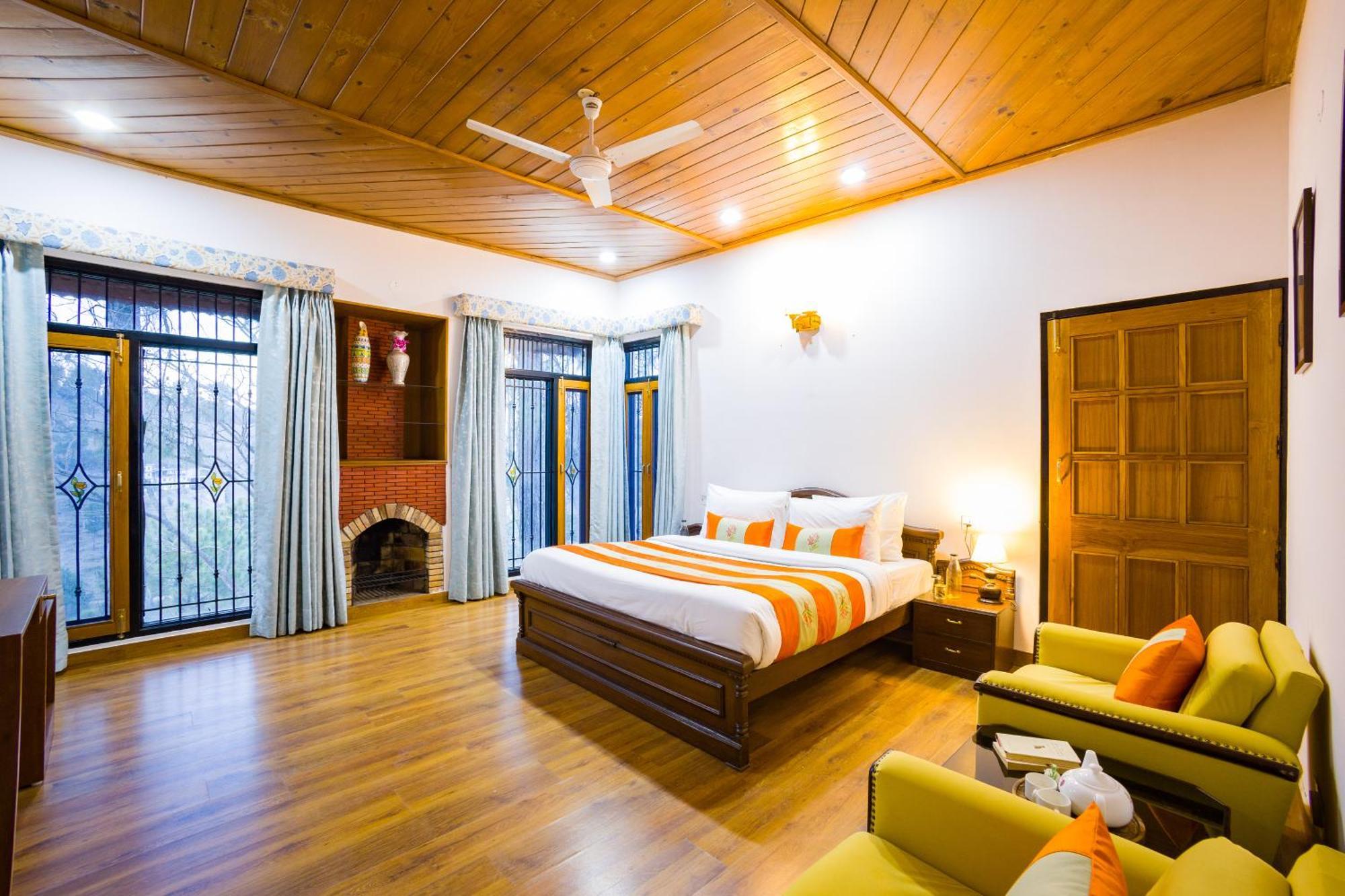 Alaya Stays Mehar Villa - 3 Bhk With Garden & Scenic Views Kasauli Kültér fotó