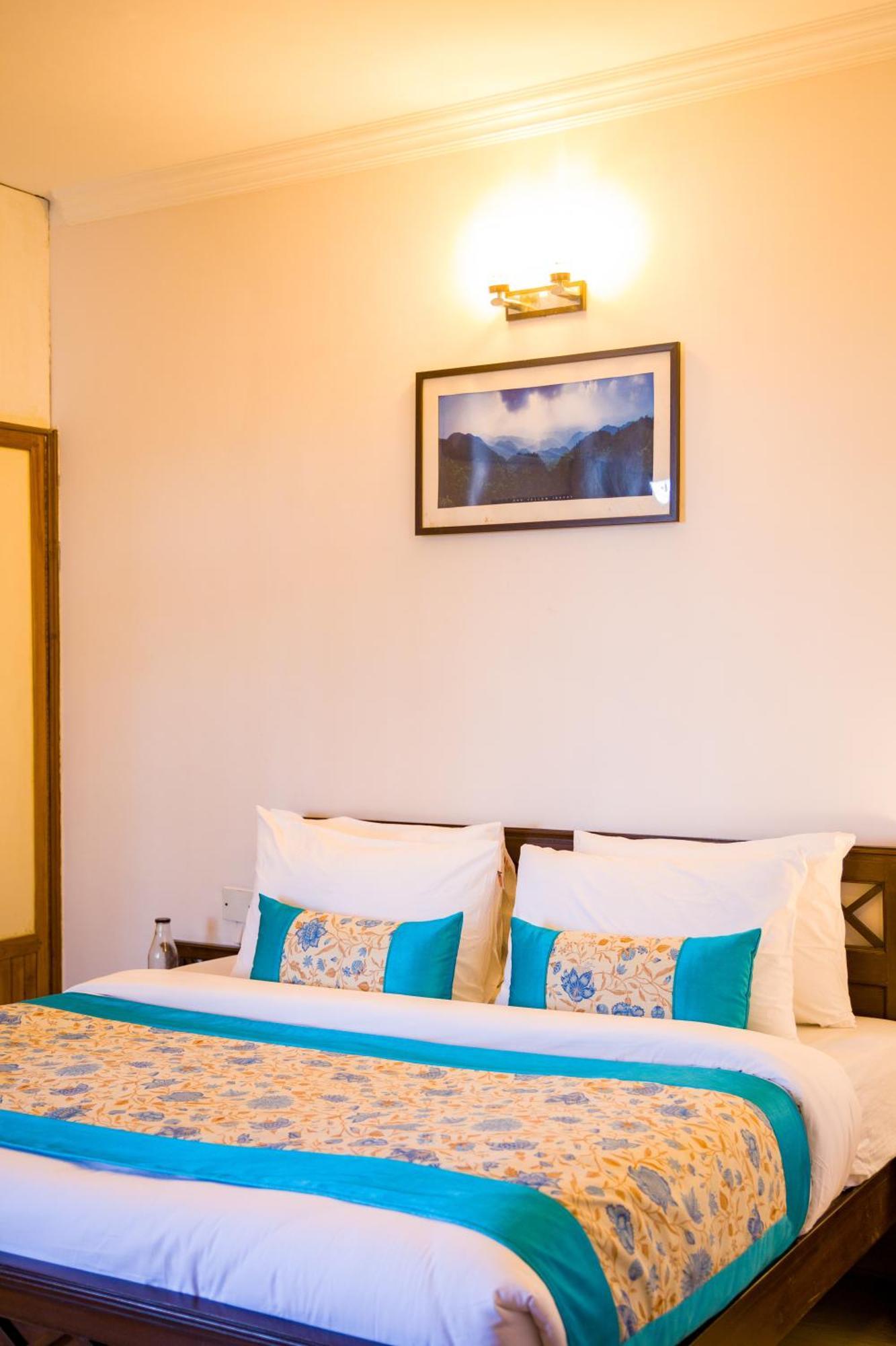 Alaya Stays Mehar Villa - 3 Bhk With Garden & Scenic Views Kasauli Kültér fotó